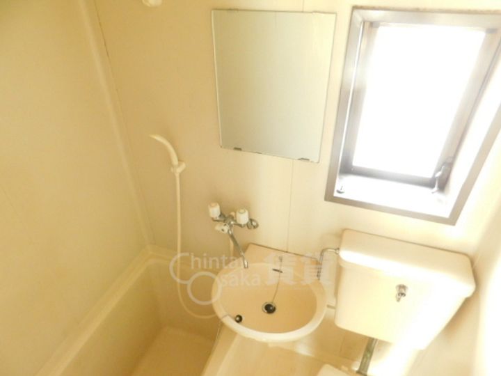 大阪府池田市畑2丁目の賃貸マンションの内装