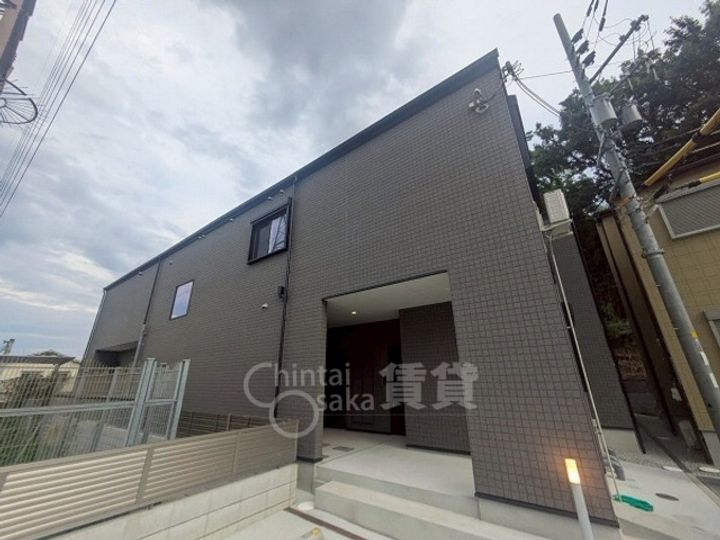 シェモア茨木市郡山2丁目の外観
