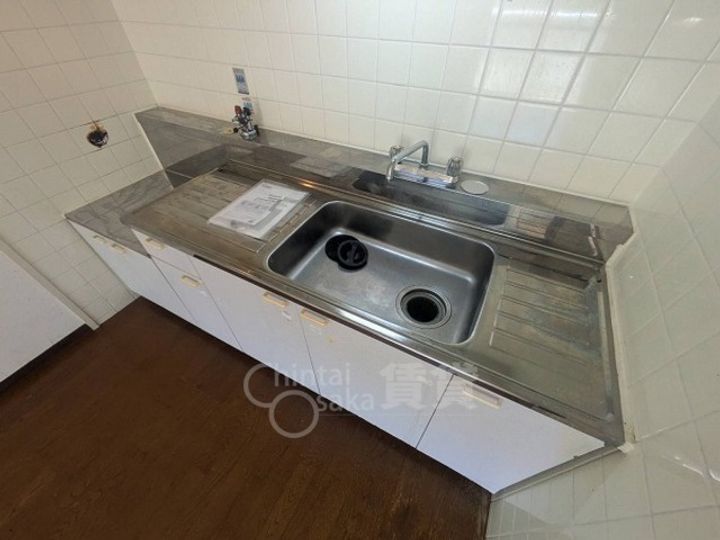 大阪府吹田市五月が丘東の賃貸マンションのキッチン