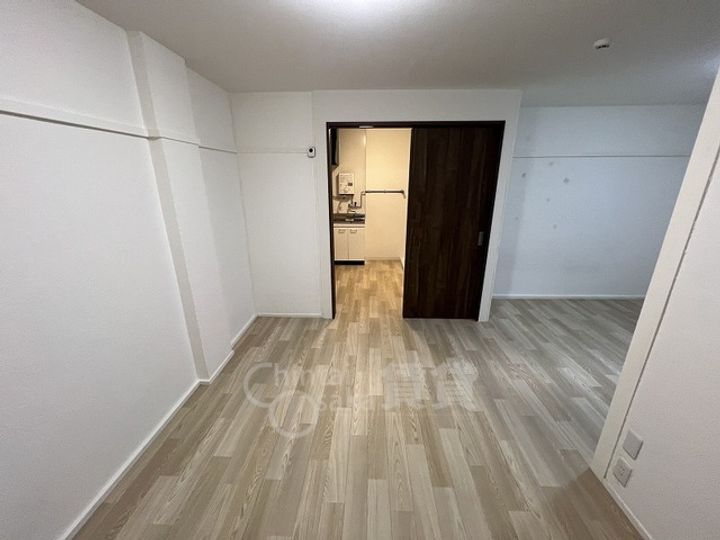 早川マンション長居ビルの寝室