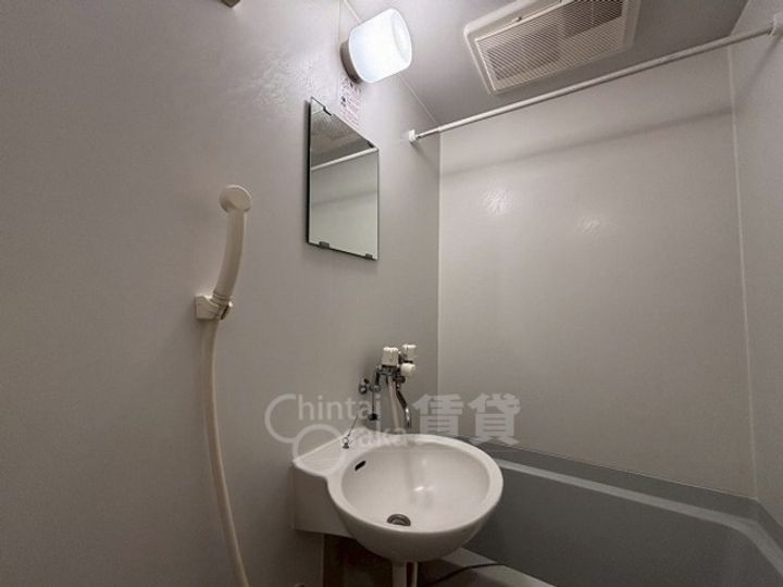 大阪府茨木市鮎川5丁目の賃貸マンションの内装