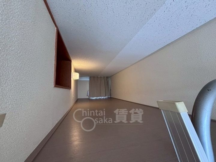 大阪府茨木市鮎川5丁目の賃貸マンションの居間