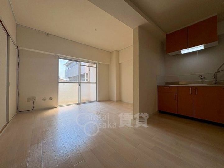 マルビシマンションの居間