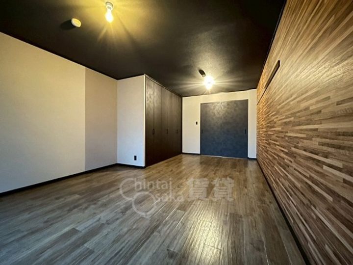 清明ハイツの居間