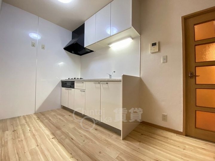 大阪府箕面市小野原東5丁目の賃貸マンションのキッチン