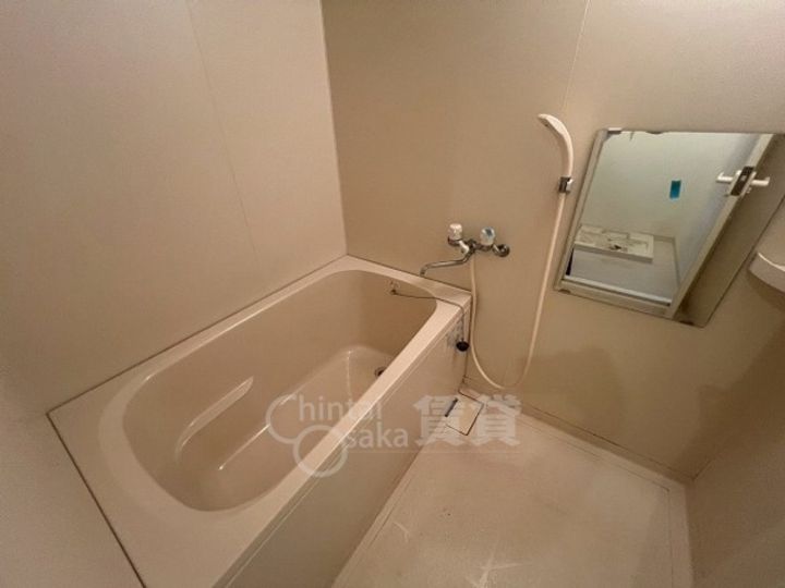 大阪府豊中市上野坂2丁目の賃貸マンションの風呂