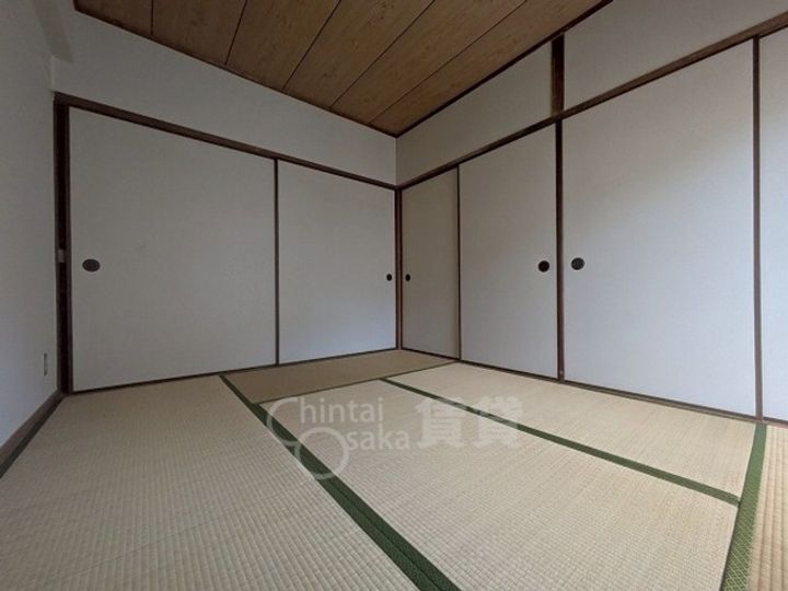 寺川マンション1号館の寝室