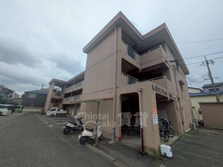 寺川マンション1号館の外観