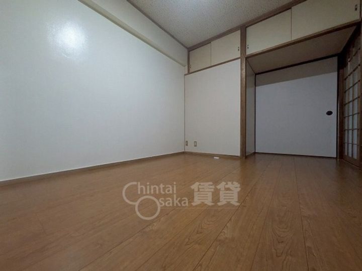 寺川マンション1号館の居間