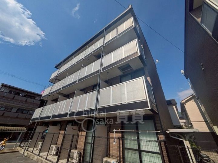 大阪府茨木市園田町の賃貸マンションの外観
