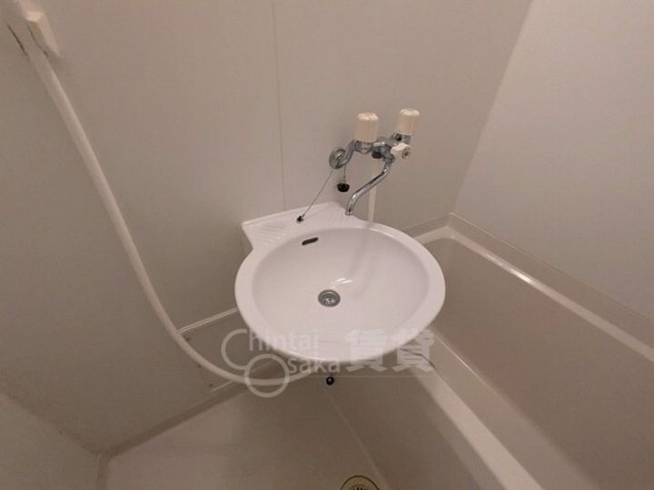 大阪府茨木市園田町の賃貸マンションの内装