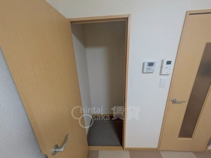 大阪府茨木市園田町の賃貸マンションの内装
