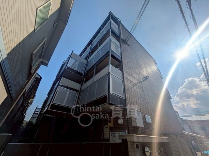 大阪府茨木市園田町の賃貸マンションの外観