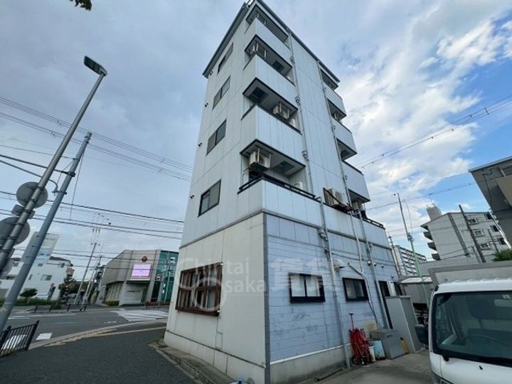 大阪府豊中市穂積1丁目の賃貸マンションの外観