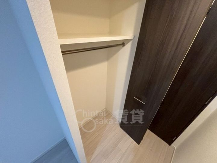 大阪府摂津市千里丘1丁目の賃貸マンションの内装