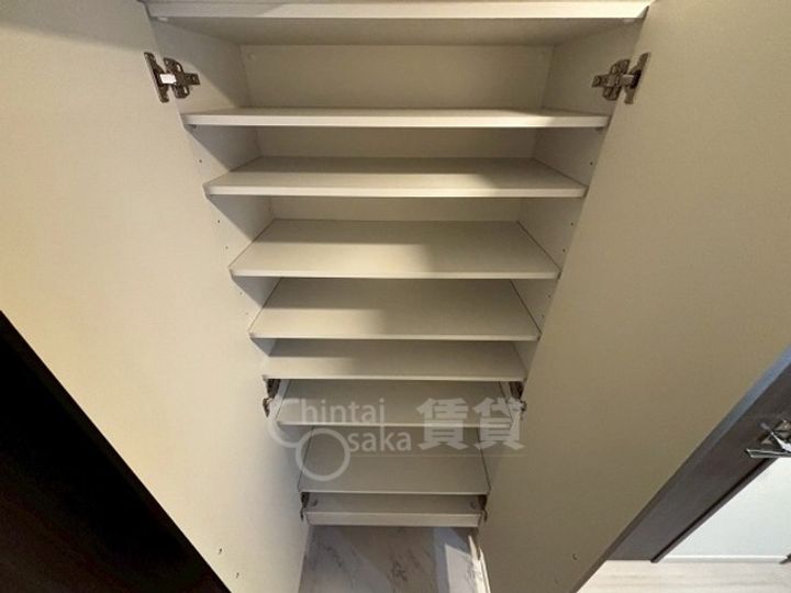 大阪府摂津市千里丘1丁目の賃貸マンションの内装