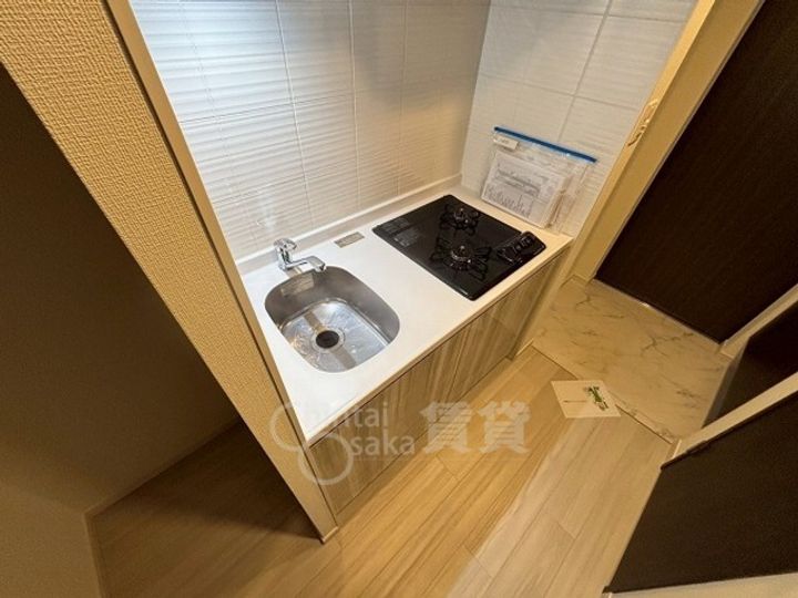 大阪府摂津市千里丘1丁目の賃貸マンションのキッチン