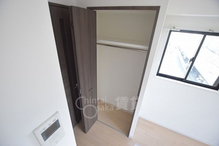 大阪府大阪市淀川区十八条1丁目の賃貸マンションの内装