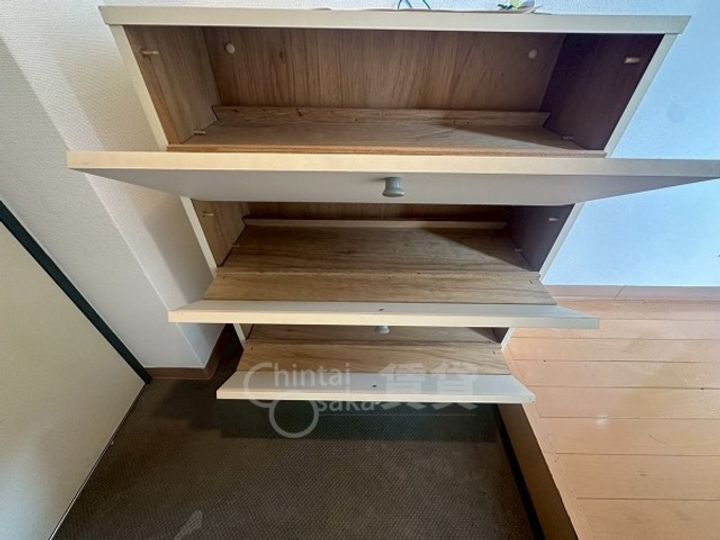 大阪府吹田市山手町3丁目の賃貸マンションの内装