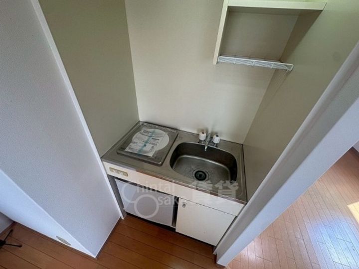 大阪府吹田市山手町3丁目の賃貸マンションのキッチン