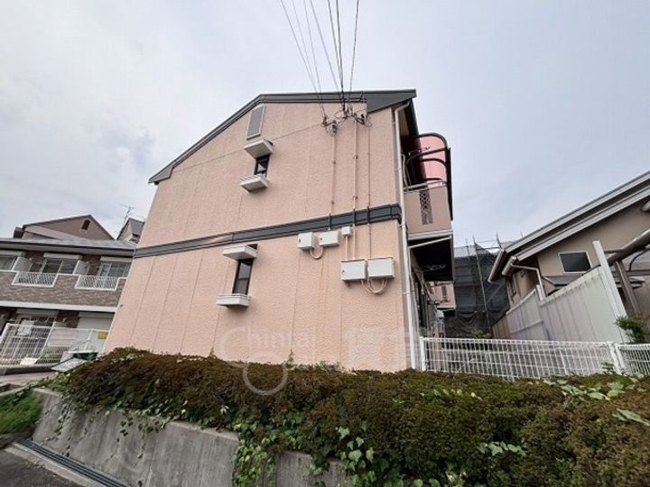 大阪府箕面市小野原東3丁目の賃貸アパートの外観