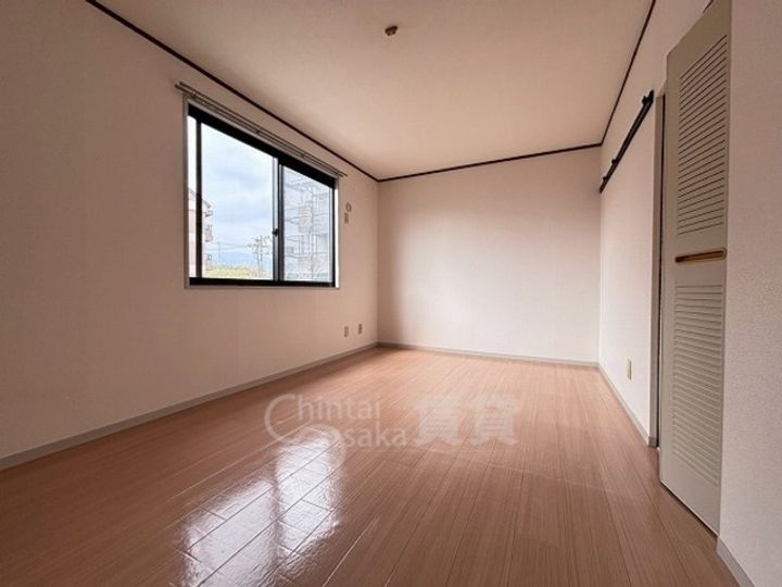 大阪府箕面市小野原東3丁目の賃貸アパートの寝室