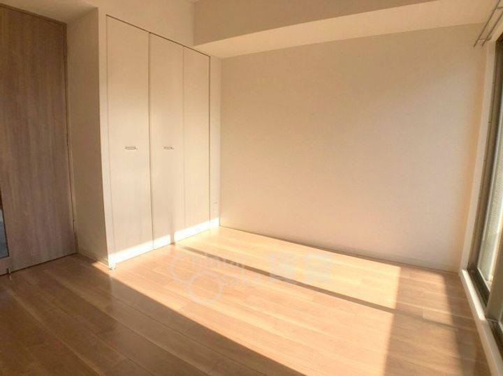 大阪府大阪市淀川区東三国3丁目の賃貸マンションの内装
