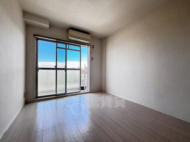 大阪府茨木市中村町の賃貸マンションの内装