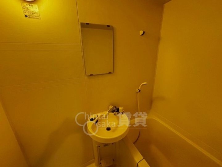 大阪府茨木市中村町の賃貸マンションの内装