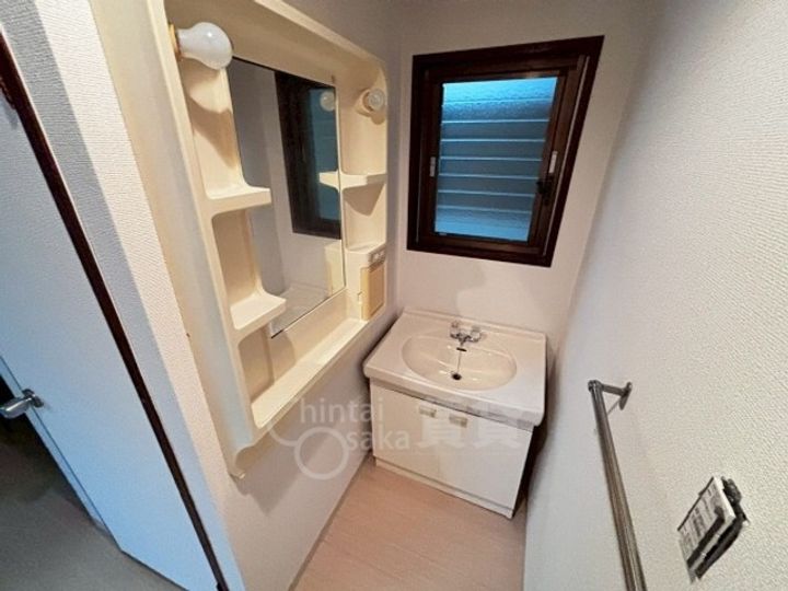 双葉ビルの内装