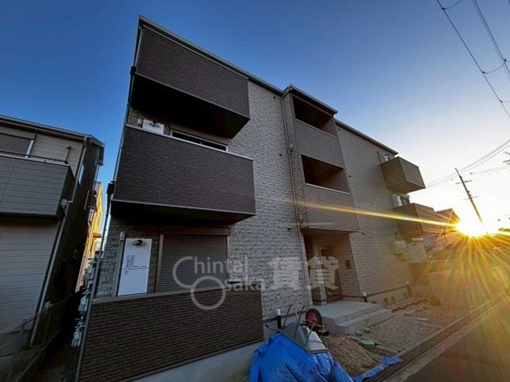 エテルナコート総持寺の外観