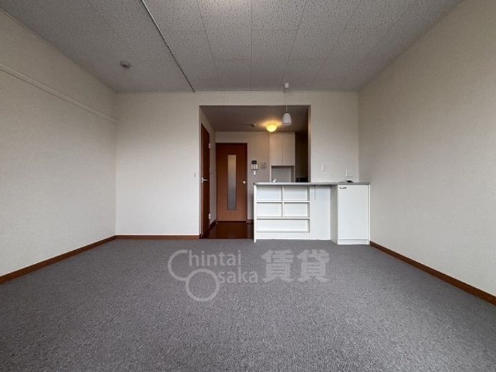 レオパレスエステート2の居間