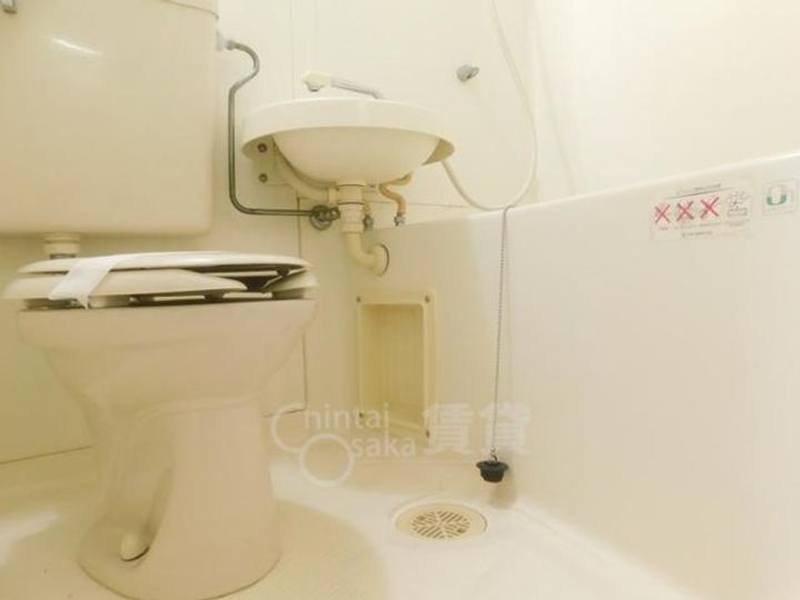 大阪府箕面市粟生間谷東2丁目の賃貸マンションの風呂