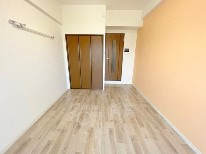 大阪府大阪市淀川区西三国1丁目(マンション)の賃貸物件の居間