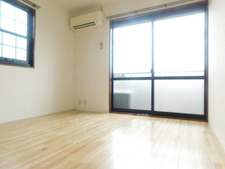 コーポエイボンの寝室