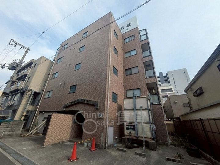 大阪府茨木市末広町の賃貸マンションの外観