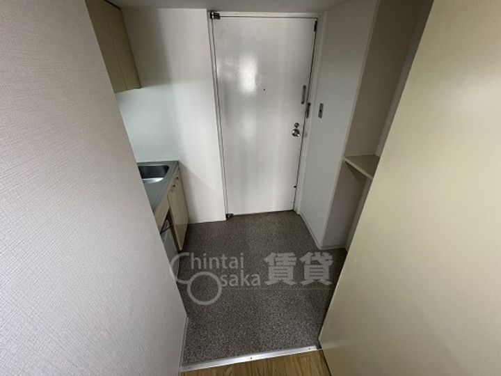 ステュディオ新大阪の玄関