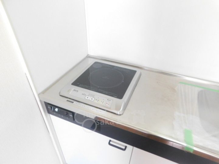 兵庫県川西市久代2丁目の賃貸マンションのキッチン