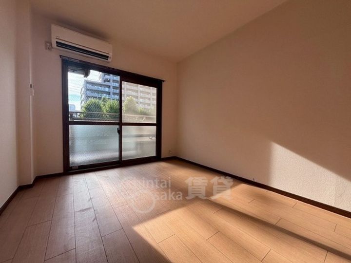 グランシャリオヒロの居間