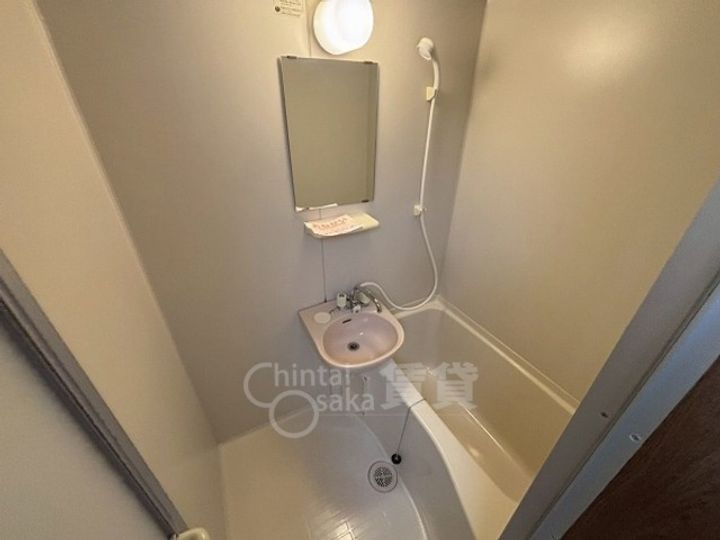 大阪府摂津市東一津屋の賃貸マンションの風呂