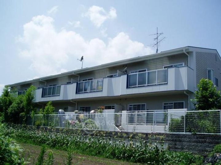 箕面グリーンハイツ2ndの外観