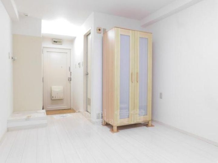 大阪府豊中市螢池東町2丁目の賃貸マンションの居間