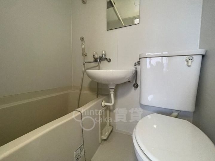 大阪府吹田市広芝町の賃貸マンションの風呂