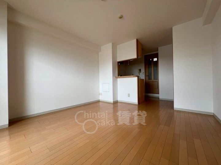 大阪府大阪市東淀川区瑞光1丁目の賃貸マンションの居間