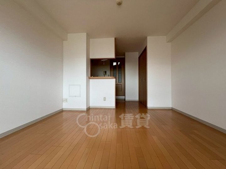 大阪府大阪市東淀川区瑞光1丁目の賃貸マンションの居間