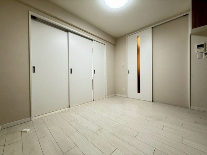 プロスパーホワイトベースの居間