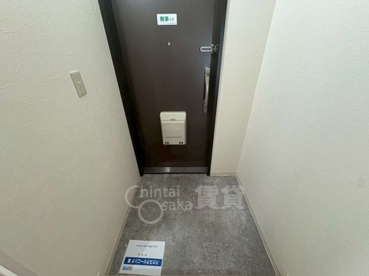 大阪府大阪市東淀川区東淡路1丁目(マンション)の賃貸物件の玄関