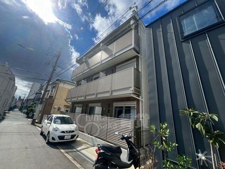 大阪府大阪市東淀川区東中島4丁目の賃貸マンションの外観