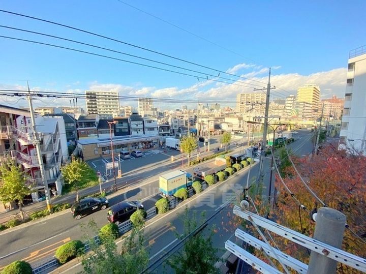 サンフォレストの周辺