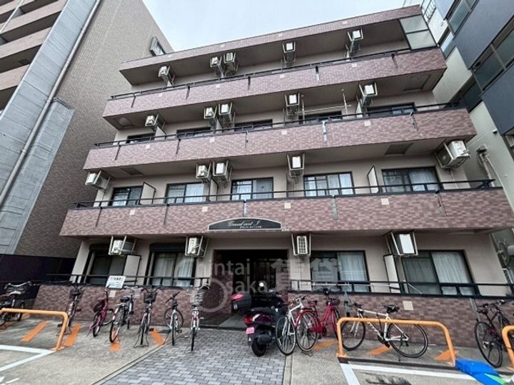 グランベールアイ大手町の外観